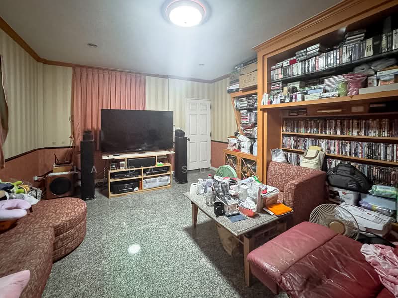 Ladawan Lake Colonial, Bangkok, Kanchanaphisek Road, Bang Bon, Bang Bon, Bangkok, 3 Bedrooms, 500 sqm, Single Detached House For Sale, by Ladda Suebthai, 500274381 - DDproperty.com