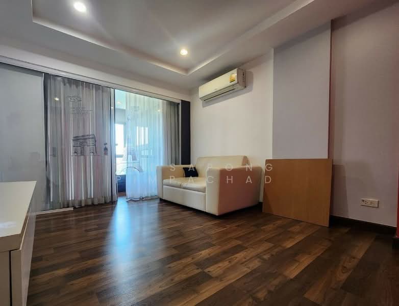PARC EXO Kaset-Nawamintra, Bangkok, Ramintra Road, Khlong Kum, Bueng Kum, Bangkok, 1 Bedroom, 33 sqm, Condo For Sale, by Tadsapong Pimpachad, 500274413 - DDproperty.com