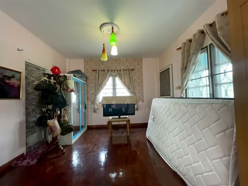 พนาสนธิ์ การ์เด้นโฮม 4 ( Phanason Garden Home 4 ), กรุงเทพ, ถนนสุวินทวงศ์, มีนบุรี, มีนบุรี, กรุงเทพ, 240 ตร.ม., บ้านเดี่ยว ขาย, โดย คุณ สุภัตรา พลอยแดง (แพร), 500274415 - DDproperty.com