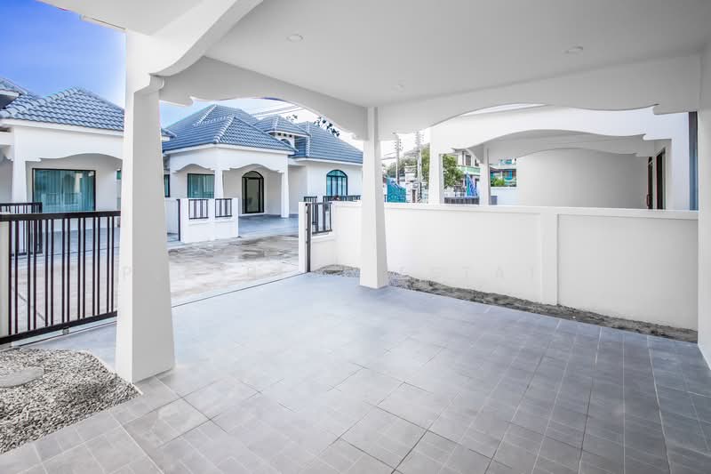 Townhome for Sale Tungklom Tanman East Pattaya Fully Built-in, Chon Buri (Pattaya), Bang Lamung, Bang Lamung (Pattaya), Chon Buri (Pattaya), 3 Bedrooms, 79 sqm, Townhouse For Sale, by PLC real estate, 500274424 - DDproperty.com