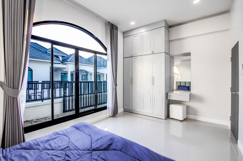 Townhome for Sale Tungklom Tanman East Pattaya Fully Built-in, Chon Buri (Pattaya), Bang Lamung, Bang Lamung (Pattaya), Chon Buri (Pattaya), 3 Bedrooms, 79 sqm, Townhouse For Sale, by PLC real estate, 500274424 - DDproperty.com