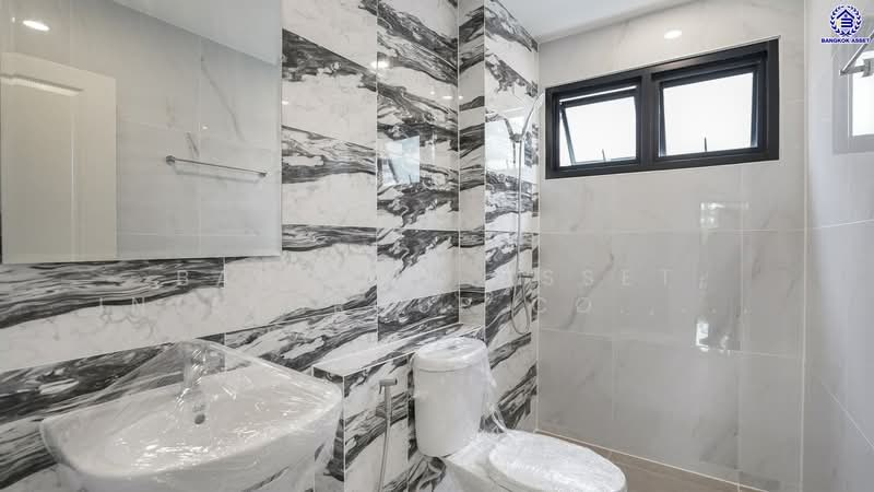 Nantawan Wongwaen-Rattanathibet, Nonthaburi, กาญจนาภิเษก, Sao Thong Hin, Bang Yai, Nonthaburi, 4 Bedrooms, 215 sqm, Single Detached House For Sale, by Bangkok Asset Intergroup Co.,Ltd. Ltd., 500274443 - DDproperty.com