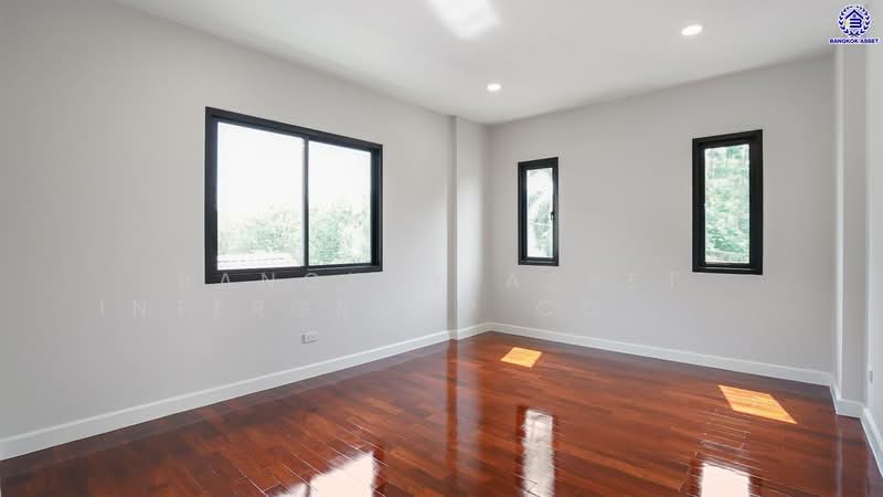 Nantawan Wongwaen-Rattanathibet, Nonthaburi, กาญจนาภิเษก, Sao Thong Hin, Bang Yai, Nonthaburi, 4 Bedrooms, 215 sqm, Single Detached House For Sale, by Bangkok Asset Intergroup Co.,Ltd. Ltd., 500274443 - DDproperty.com