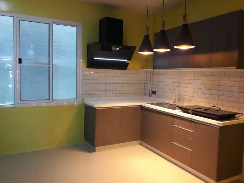 4-BR Townhouse, Bangkok, Chatuchak, Chatuchak, Bangkok, 4 Bedrooms, 325 sqm, Townhouse For Sale, by Nisakorn Wingwat, 500274453 - DDproperty.com