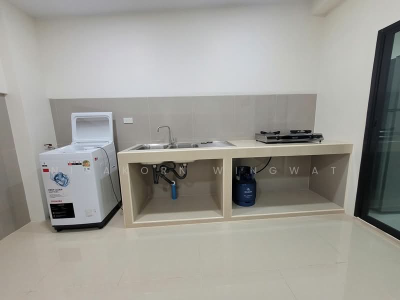 2-BR Townhouse, Bangkok, Bang Na Nuea, Bang Na, Bangkok, 2 Bedrooms, 93 sqm, Townhouse For Rent, by Nisakorn Wingwat, 500274469 - DDproperty.com