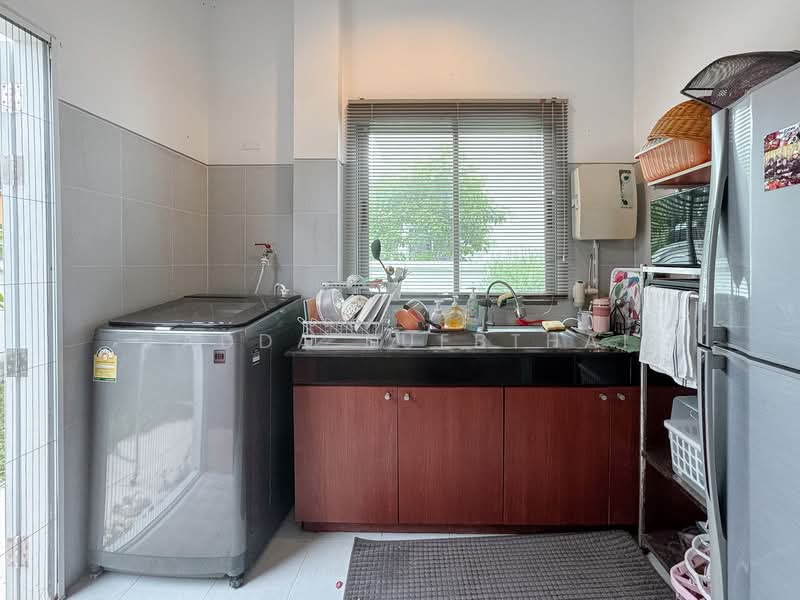 Perfect Place Phatthanakan-Srinakarin, Bangkok, 7/24 On Nut 80 Yaek 5, Prawet, Prawet, Bangkok, 3 Bedrooms, 193 sqm, Single Detached House For Sale, by Ladda Suebthai, 500274476 - DDproperty.com