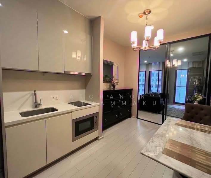 Noble Ploenchit, Bangkok, 1035 Ploenchit  Road, Lumphini, Pathum Wan, Bangkok, 1 Bedroom, 45 sqm, Condo For Sale, by Ratchanon Songthammakul, 500274506 - DDproperty.com