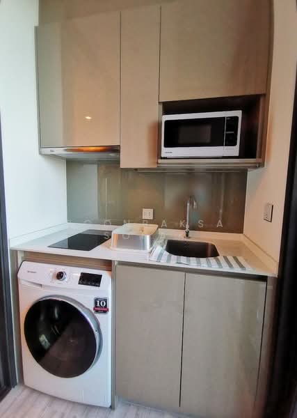 Whizdom Essence, Bangkok, 5 Piyabutr 1 Alley, Bang Chak, Phra Khanong, Bangkok, 1 Bedroom, 34 sqm, Condo For Rent, by Boonraksa Sopak, 500274527 - DDproperty.com
