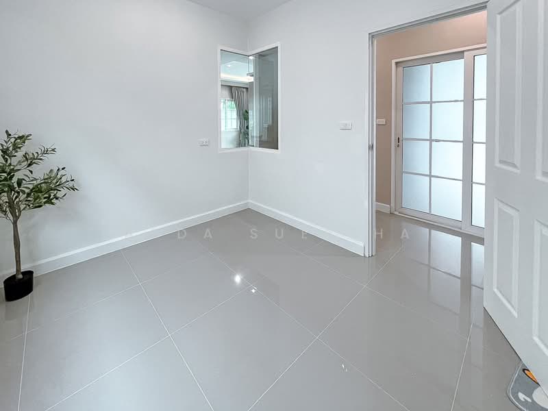 Golden Neo Sathorn, Bangkok, Kanlapaphruek Road, Bangkhuntien, Chom Thong, Bangkok, 4 Bedrooms, 163 sqm, Single Detached House For Sale, by Ladda Suebthai, 500274545 - DDproperty.com