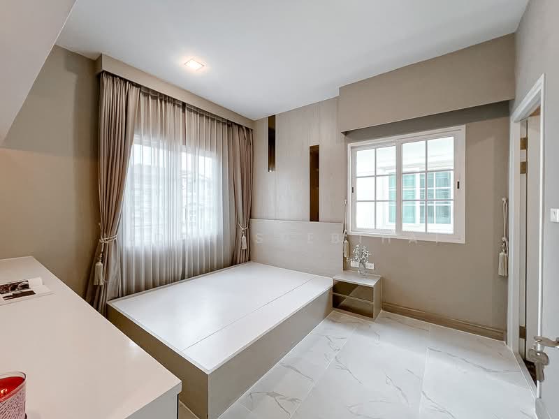 Golden Neo Sathorn : โกลเด้น นีโอ สาทร, กรุงเทพ, ถนนกัลปพฤกษ์, บางขุนเทียน, จอมทอง, กรุงเทพ, 163 ตร.ม., บ้านเดี่ยว ขาย, โดย Ladda Suebthai, 500274545 - DDproperty.com