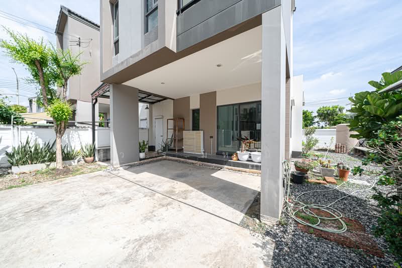 Vario Life Suvarnabhumi, Samut Prakan, Srisa Chorakhe Noi, Bang Sao Thong, Samut Prakan, 2 Bedrooms, 118 sqm, Semi-Detached House (Twin House) For Sale, by ศิวกร มหานิล, 500274552 - DDproperty.com