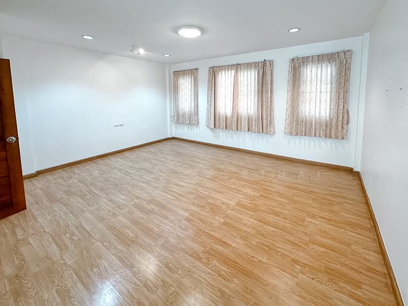 Park Rachavadee Rama 2, Bangkok, Rama 2 Road, Bangmot, Chom Thong, Bangkok, 3 Bedrooms, 200 sqm, Townhouse For Sale, by Ladda Suebthai, 500274584 - DDproperty.com