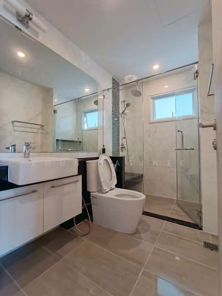 Supalai Riva Grande Rama 3, Bangkok, Rama 3 Road, Chong Nonsi, Yan Nawa, Bangkok, 1 Bedroom, 53 sqm, Condo For Rent, by Khun Matinee, 500274608 - DDproperty.com