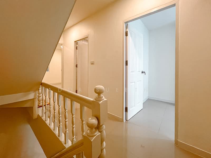 บ้านพงษ์ศิริชัย 2 : Baan Pongsirichai 2, สมุทรสาคร, อ้อมน้อย, กระทุ่มแบน, สมุทรสาคร, 180 ตร.ม., ทาวน์เฮ้าส์ ขาย, โดย Ladda Suebthai, 500274622 - DDproperty.com