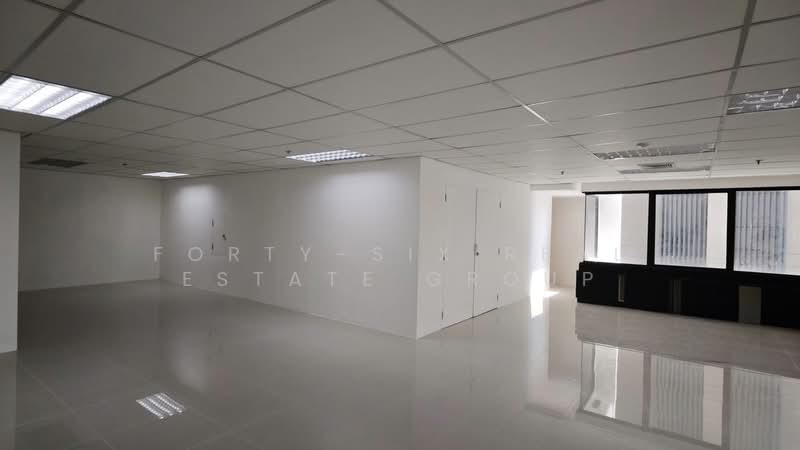 สำนักงานให้เช่า อาคารโอเชี่ยนทาวเวอร์2, Bangkok, Phra Kanong, Khlong Toei, Bangkok, , 444 sqm, Office Space For Rent, by Forty-Six Real Estate Group, 500274648 - DDproperty.com