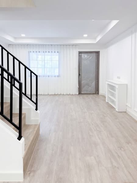 หมู่บ้านการท่าเรือ2 ซอยวชิรธรรมสาธิต 57, Bangkok, อ่อนนุช 46, Prawet, Prawet, Bangkok, 2 Bedrooms, 100 sqm, Townhouse For Sale, by Ponwimol Wipanarapai, 500274654 - DDproperty.com