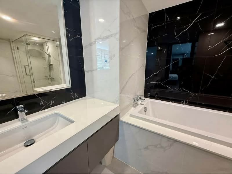 President Park Sukhumvit 24, Bangkok, 99 Sukhumvit 24 Alley, Khlongtoei Nua, Watthana, Bangkok, 4 Bedrooms, 223 sqm, Condo For Sale, by Natrinee Aphirachatanon, 500274661 - DDproperty.com