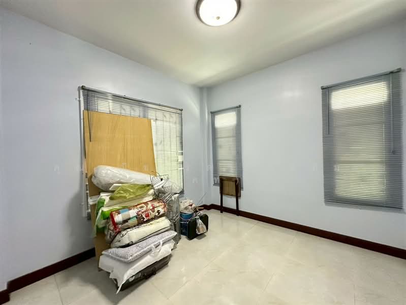 บ้านเดี่ยว 2 ชั้น 200 ตร.ว. บ้านเดี่ยว ซอยโรงเรียนบ้านคลองฝรั่ง ถนนบางกรวย-ไทรน้อย, นนทบุรี, ถนนบางกรวย-ไทรน้อย, ไทรน้อย, ไทรน้อย, นนทบุรี, 600 ตร.ม., บ้านเดี่ยว ขาย, โดย คุณ ณิชารดา ทับทิม (เคท), 500274668 - DDproperty.com
