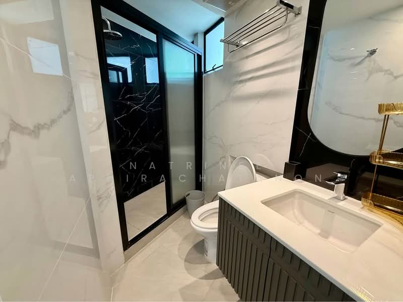 President Park Sukhumvit 24, Bangkok, 99 Sukhumvit 24 Alley, Khlongtoei Nua, Watthana, Bangkok, 4 Bedrooms, 223 sqm, Condo For Sale, by Natrinee Aphirachatanon, 500274670 - DDproperty.com