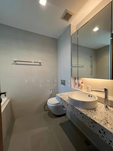 ASHTON Morph 38, Bangkok, 88 Soi Sukhumvit 38, Phra Kanong, Khlong Toei, Bangkok, 2 Bedrooms, 70 sqm, Condo For Rent, by Boonraksa Sopak, 500274697 - DDproperty.com