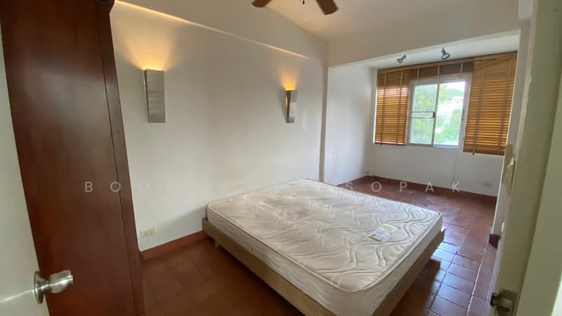 2-BR Townhouse, Bangkok, Thung Maha Mek, Sathon, Bangkok, 2 Bedrooms, 135 sqm, Townhouse For Rent, by Boonraksa Sopak, 500274702 - DDproperty.com