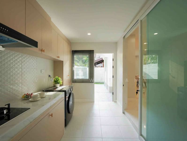 Baan Suan Lalana-Suan Luang, Bangkok, 50/363 Chaloem Phrakiat Ro 9 Soi 28 Yaek 14, Dok Mai, Prawet, Bangkok, 3 Bedrooms, 252 sqm, Condo For Sale, by Vinai  Wattana, 500274751 - DDproperty.com