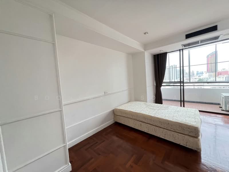 Baan Yoswadi, Bangkok, 34 Phahon Yothin 7, Samsen Nai, Phaya Thai, Bangkok, 3 Bedrooms, 210 sqm, Condo For Rent, by Boonraksa Sopak, 500274759 - DDproperty.com