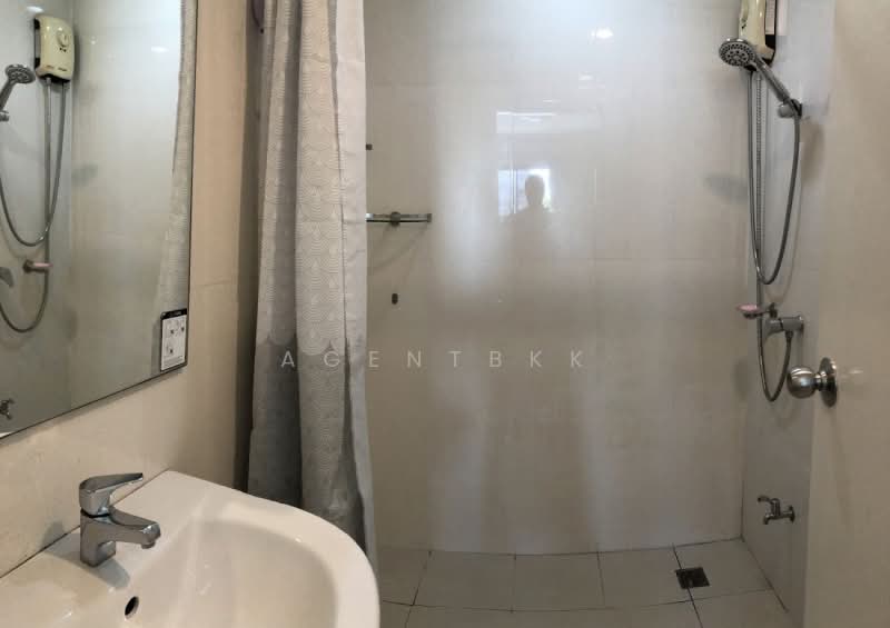iCondo Sukhumvit 105, Bangkok, 20 Soi Lasalle 19,  Sukhumvit 105 Road, Bang Na, Bang Na, Bangkok, 2 Bedrooms, 47 sqm, Condo For Rent, by Agentbkk, 500274779 - DDproperty.com