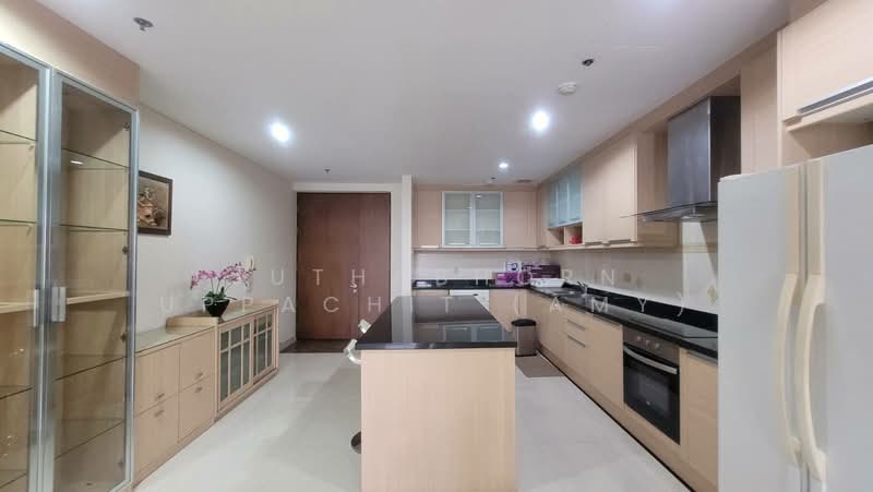 The Lakes, Bangkok, 123 Ratchadaphisek Road, Khlong Toei, Khlong Toei, Bangkok, 2 Bedrooms, 143 sqm, Condo For Rent, by Juthabhorn Uppachit (Amy), 500274863 - DDproperty.com