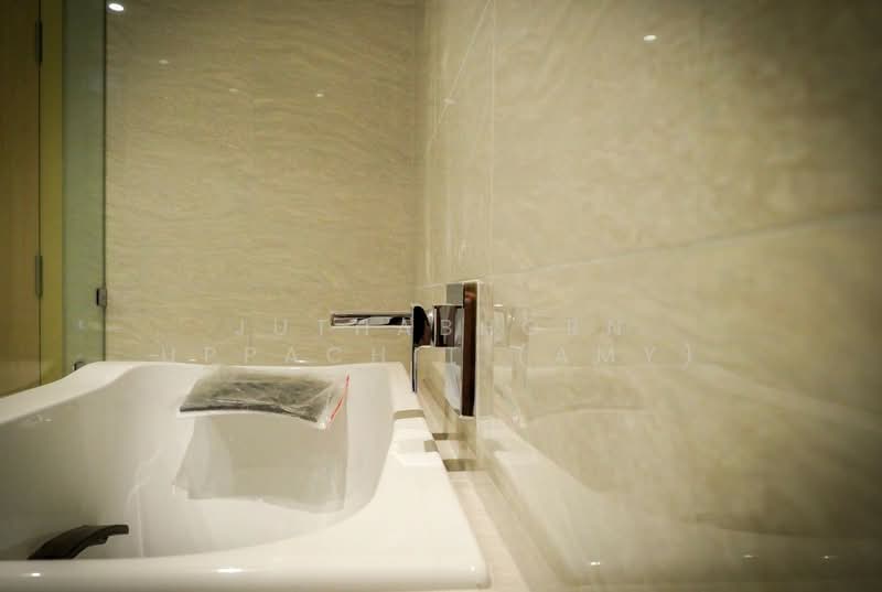 Maru Ekkamai 2, Bangkok, 70-5 Sukhumvit 63 Road, Phra Kanong Nua, Watthana, Bangkok, 2 Bedrooms, 55 sqm, Condo For Rent, by Juthabhorn Uppachit (Amy), 500274865 - DDproperty.com