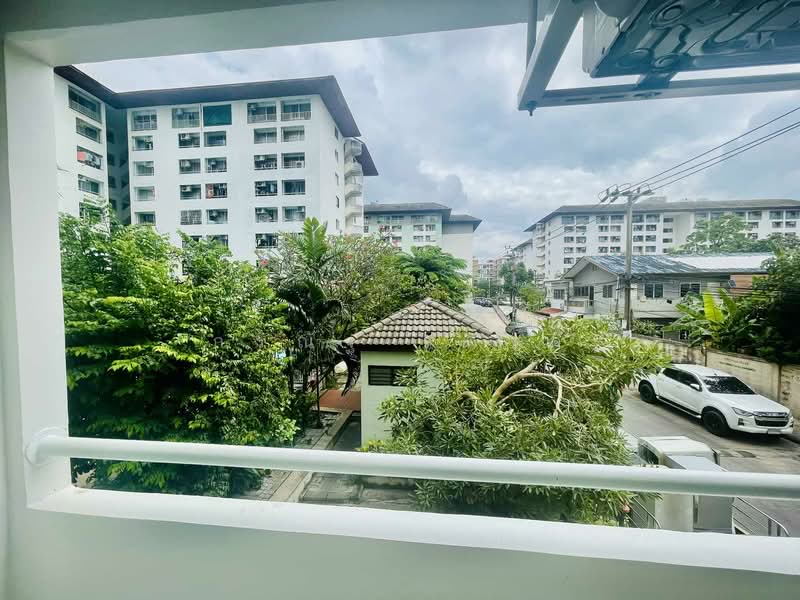 City Villa, Bangkok, Lat Phrao Road 130, Khlong Chan, Bang Kapi, Bangkok, 1 Bedroom, 33 sqm, Condo For Sale, by กรณัฐ แก้วดี, 500274873 - DDproperty.com