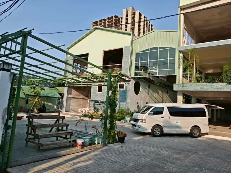 อาคาร ซอย เรวดี 7 อ.เมือง จ.นนทบุรี, นนทบุรี, ตลาดขวัญ, เมืองนนทบุรี, นนทบุรี, 1,900 ตร.ม., ตึกแถว-อาคารพาณิชย์ ให้เช่า, โดย คุณวรพรรษสร ศศิโรจน์โสภณ, 500274874 - DDproperty.com