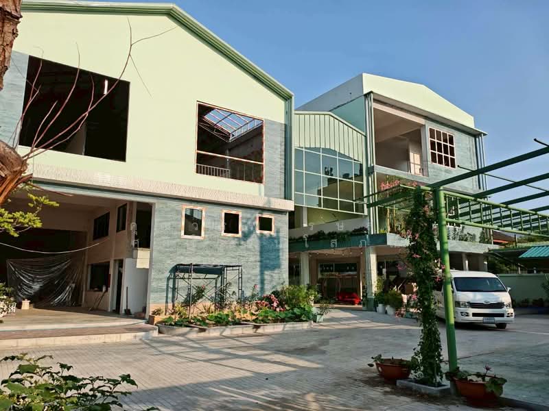 Building, Soi Rewadee 7, Mueang District, Nonthaburi Province, Nonthaburi, Talat Kwan, Muang Nonthaburi, Nonthaburi, , 1,900 sqm, Shophouse For Rent, by คุณวรพรรษสร ศศิโรจน์โสภณ, 500274874 - DDproperty.com