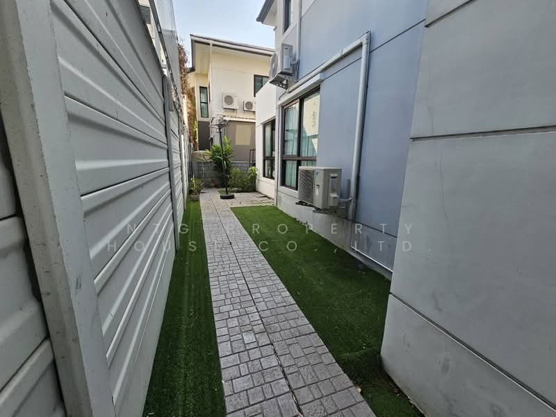 The City Ekkamai-Ladprao, Bangkok, Pradit Manutham Road, Phlapphla, Wang Thonglang, Bangkok, 4 Bedrooms, 309 sqm, Single Detached House For Rent, by NTG Property House Co.,Ltd., 500274876 - DDproperty.com