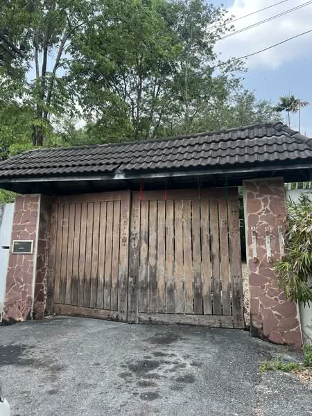 Muang Ake Village, Pathum Thani, Muang Ake Rd, Lak Hok, Muang Pathum Thani, Pathum Thani, 6 Bedrooms, 1,163 sqm, Single Detached House For Sale, by Chadthanee Debavalya, 500274889 - DDproperty.com