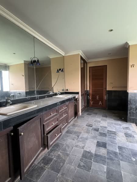 Muang Ake Village, Pathum Thani, Muang Ake Rd, Lak Hok, Muang Pathum Thani, Pathum Thani, 6 Bedrooms, 1,163 sqm, Single Detached House For Sale, by Chadthanee Debavalya, 500274889 - DDproperty.com