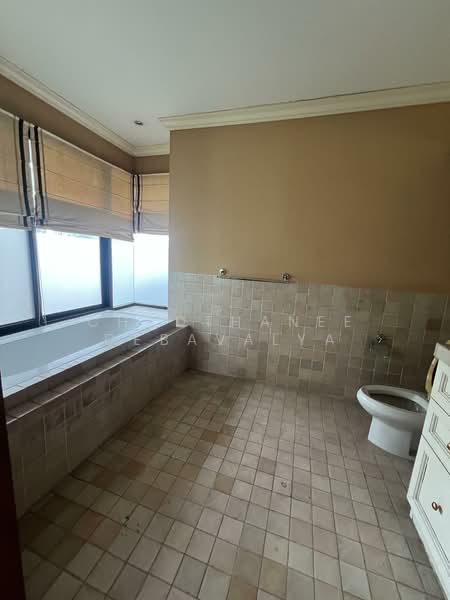 Muang Ake Village, Pathum Thani, Muang Ake Rd, Lak Hok, Muang Pathum Thani, Pathum Thani, 6 Bedrooms, 1,163 sqm, Single Detached House For Sale, by Chadthanee Debavalya, 500274889 - DDproperty.com