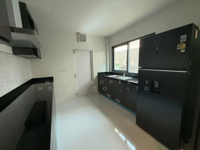 The City Watcharapol, Bangkok, Sukhaphiban 5 Road, O-Ngoen, Sai Mai, Bangkok, 4 Bedrooms, 351 sqm, Single Detached House For Rent, by NTG Property House Co.,Ltd., 500274894 - DDproperty.com