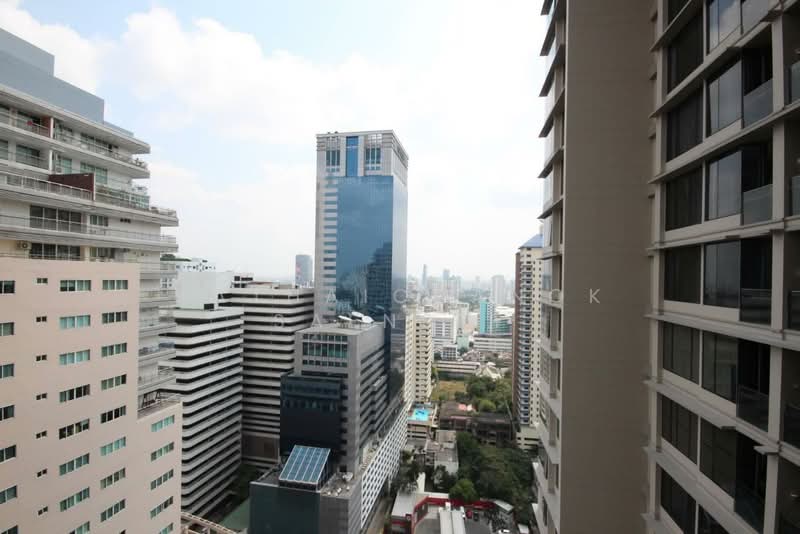 The Esse Asoke, Bangkok, 333 Soi Sukhumvit 21, Sukhumvit Road, Khlongtoei Nua, Watthana, Bangkok, 2 Bedrooms, 75 sqm, Condo For Rent, by Hathaichanok Saenset, 500274910 - DDproperty.com