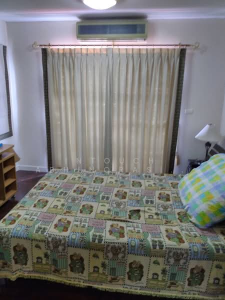 4-BR House, Bangkok, Saphan Sung, Saphan Sung, Bangkok, 4 Bedrooms, 325 sqm, Single Detached House For Sale, by Intouch Abhinorasaeth, 500274929 - DDproperty.com