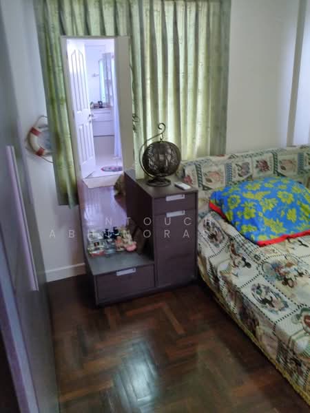 4-BR House, Bangkok, Saphan Sung, Saphan Sung, Bangkok, 4 Bedrooms, 325 sqm, Single Detached House For Sale, by Intouch Abhinorasaeth, 500274929 - DDproperty.com