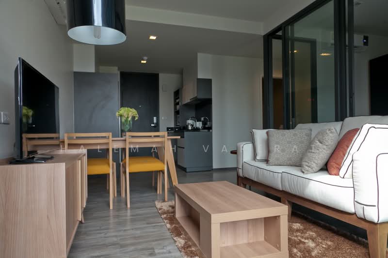 The Deck Patong, Phuket, 81 Rattahut Road, Patong, Kathu, Phuket, 2 Bedrooms, 61 sqm, Condo For Sale, by Halemah Varerat, 500274937 - DDproperty.com
