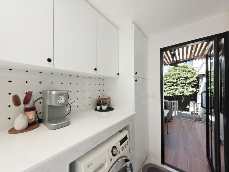 Setthasiri Pattanakarn, Bangkok, Phatthanakan-Onnut Road (New Cut), Prawet, Prawet, Bangkok, 3 Bedrooms, 260 sqm, Single Detached House For Sale, by Intouch Abhinorasaeth, 500274948 - DDproperty.com