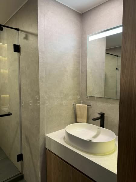 The Rajdamri, Bangkok, Ratchadamri Road, Lumphini, Pathum Wan, Bangkok, 1 Bedroom, 68 sqm, Condo For Rent, by Nattapol Jedsadathitikul, 500275063 - DDproperty.com