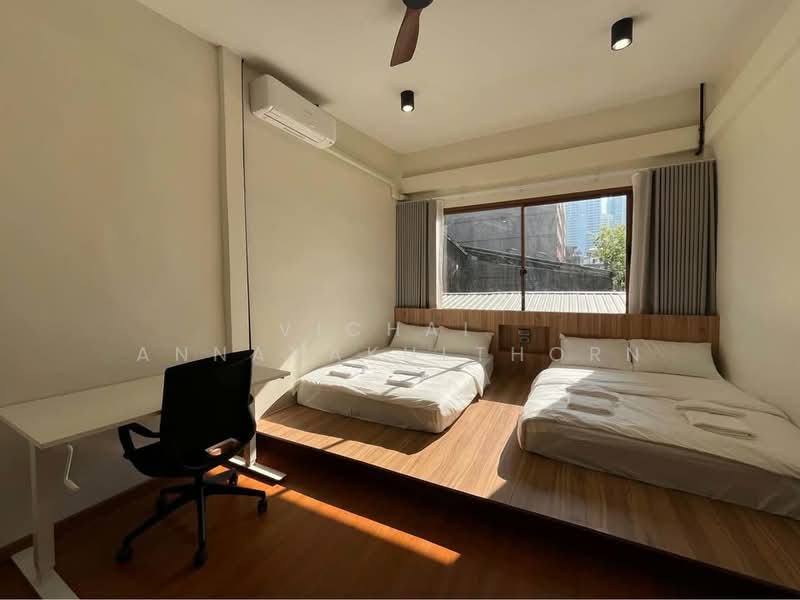 1-BR House, Bangkok, Khlong Toei, Khlong Toei, Bangkok, 1 Bedroom, 47 sqm, Single Detached House For Rent, by Vichai  Annavakulthorn, 500275064 - DDproperty.com