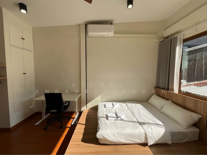 1-BR House, Bangkok, Khlong Toei, Khlong Toei, Bangkok, 1 Bedroom, 47 sqm, Single Detached House For Rent, by Vichai  Annavakulthorn, 500275064 - DDproperty.com