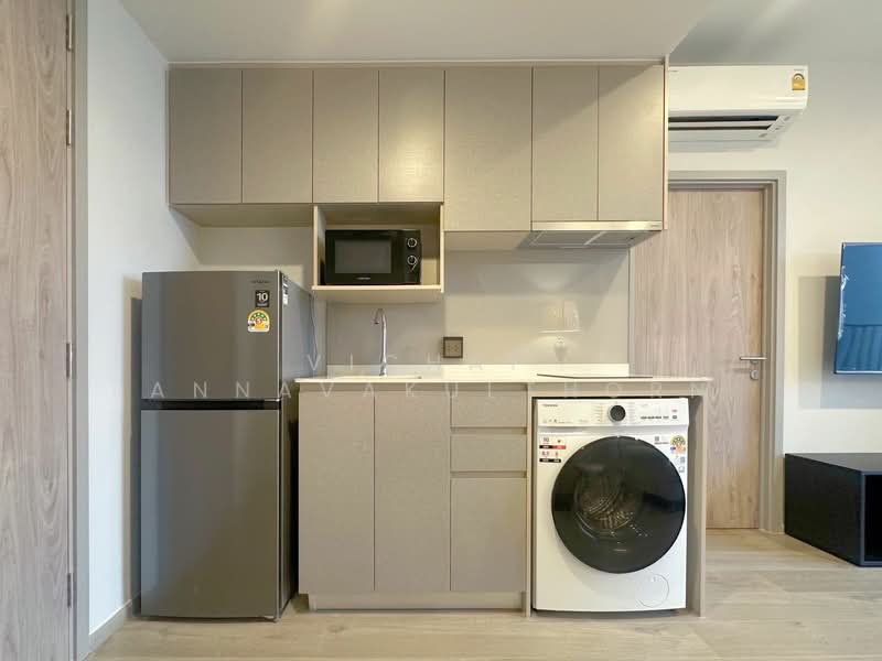 THE CROWN Residences, Bangkok, Rama 4 Road, Thung Maha Mek, Sathon, Bangkok, 1 Bedroom, 35 sqm, Condo For Rent, by Vichai  Annavakulthorn, 500275065 - DDproperty.com