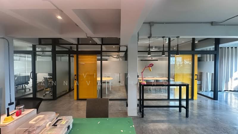 undefined, Bangkok, Khlong Tan Nua, Watthana, Bangkok, Studio, 100 sqm, Townhouse For Rent, by Vichai  Annavakulthorn, 500275076 - DDproperty.com
