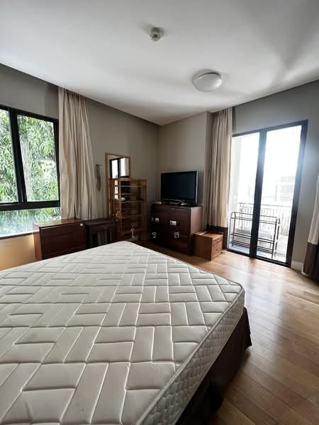 Vincente Sukhumvit 49, Bangkok, Sukhumvit 49, Khlong Tan Nua, Watthana, Bangkok, 2 Bedrooms, 100 sqm, Condo For Sale, by โรส, 500275081 - DDproperty.com