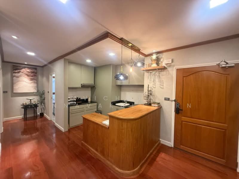 Sathorn Gardens, Bangkok, 39 South Sathorn Road, Thung Maha Mek, Sathon, Bangkok, 2 Bedrooms, 75 sqm, Condo For Rent, by Vichai  Annavakulthorn, 500275132 - DDproperty.com